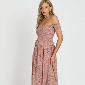 SHOWPO MAXI DRESS BLUSH FLORAL NWT US SIZE 16